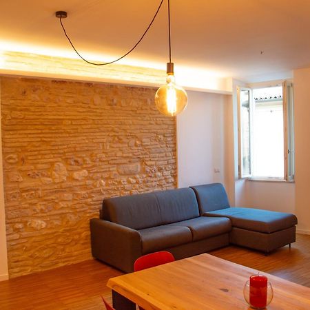 Colonia Iulia Apartment สเปลโล ภายนอก รูปภาพ